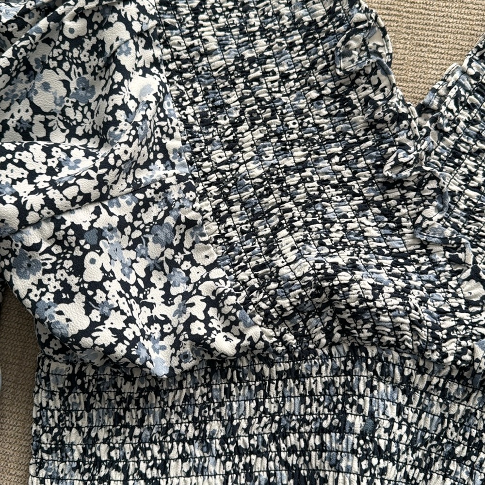 Abercrombie puff sleeve cropped top - Picture 3 of 6